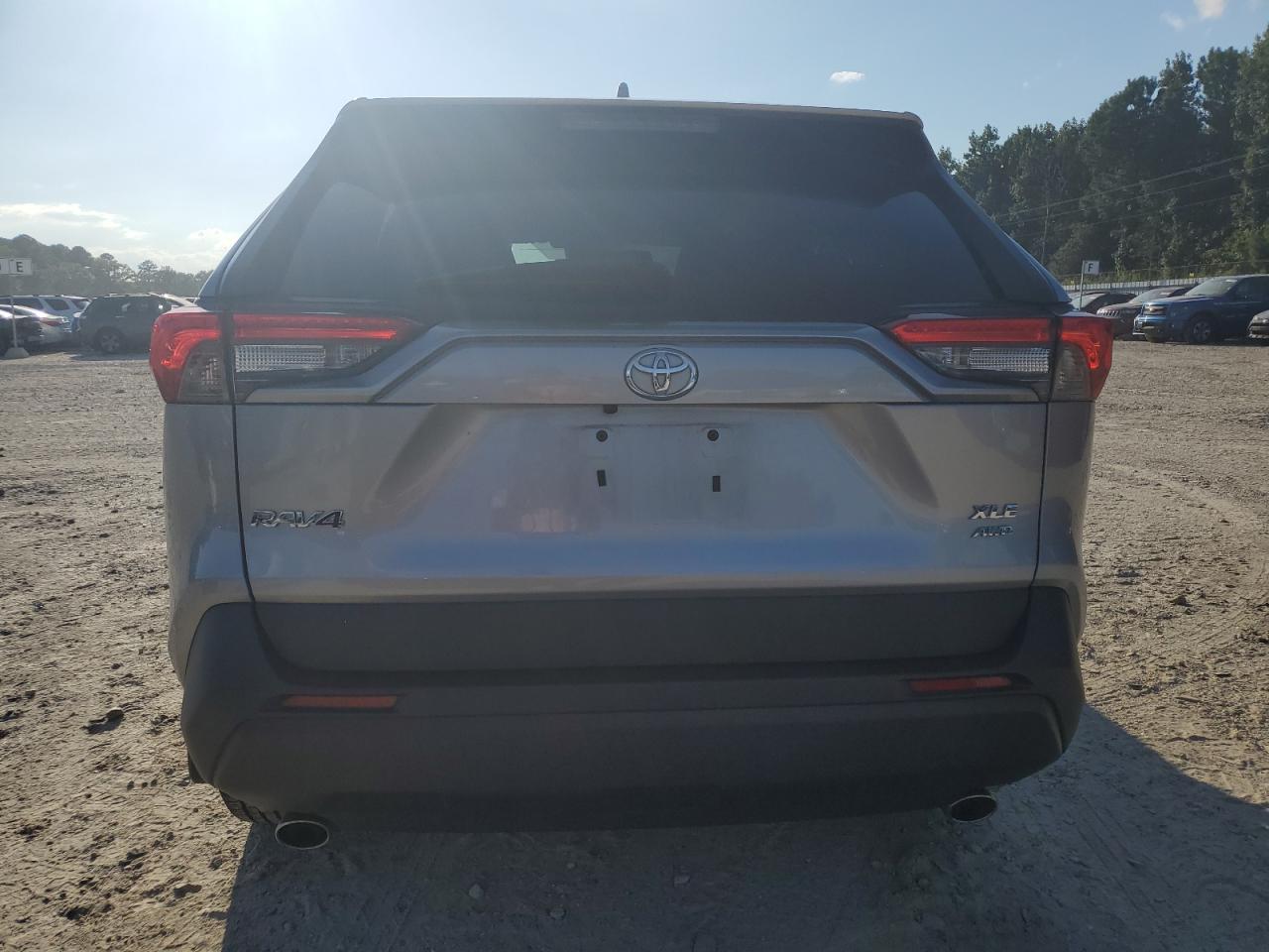 2021 Toyota Rav4 Xle VIN: 2T3P1RFV1MW225421 Lot: 69868865