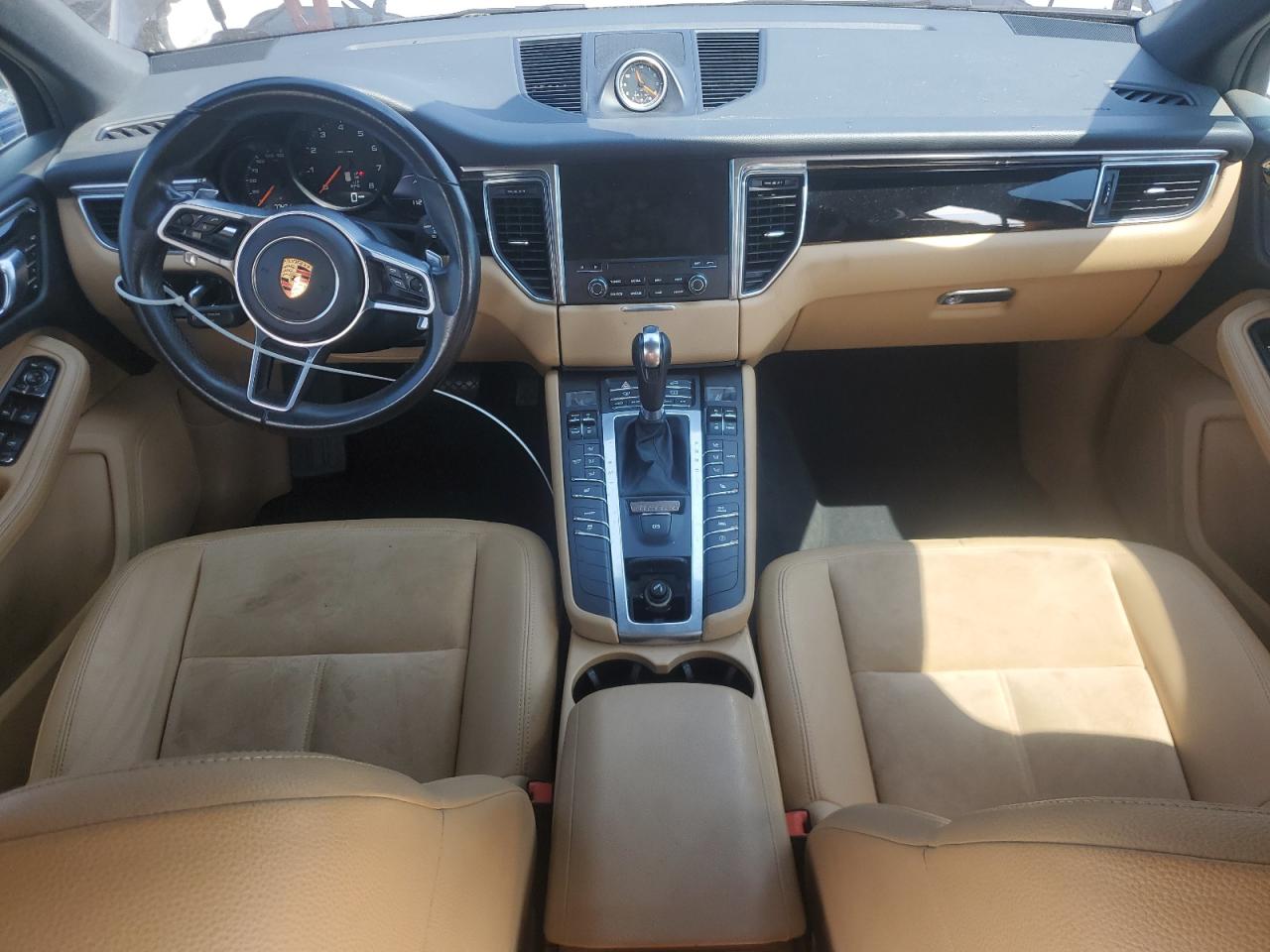 2017 Porsche Macan VIN: WP1AA2A51HLB07784 Lot: 69349745