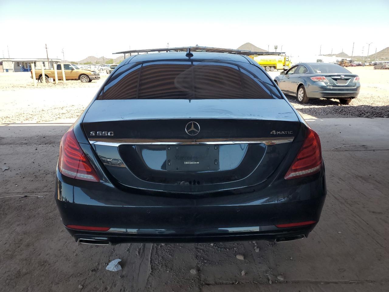 2016 Mercedes-Benz S 550 4Matic VIN: WDDUG8FB8GA215463 Lot: 68043395