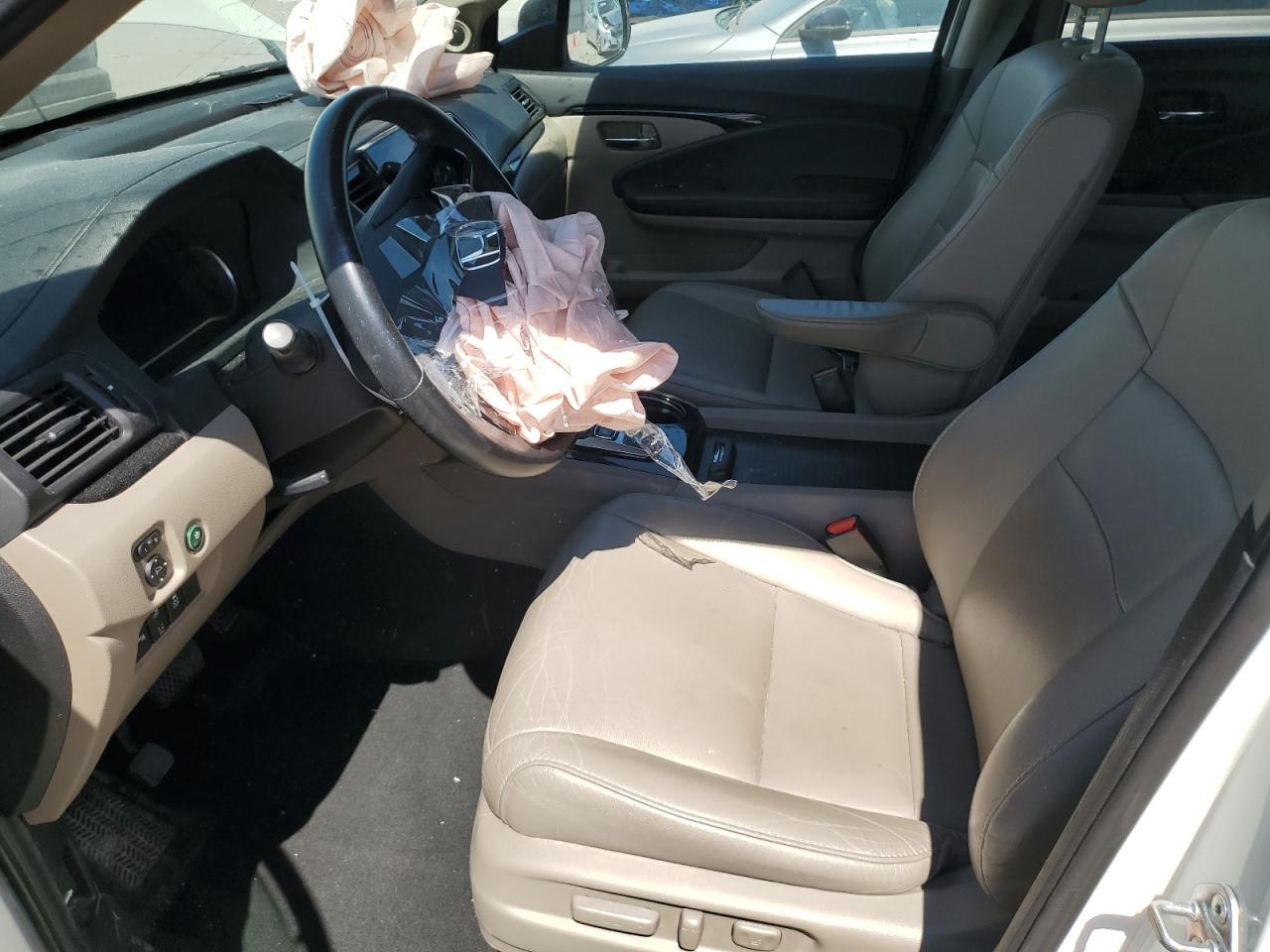 2019 Honda Pilot Touring VIN: 5FNYF6H94KB039959 Lot: 70900195