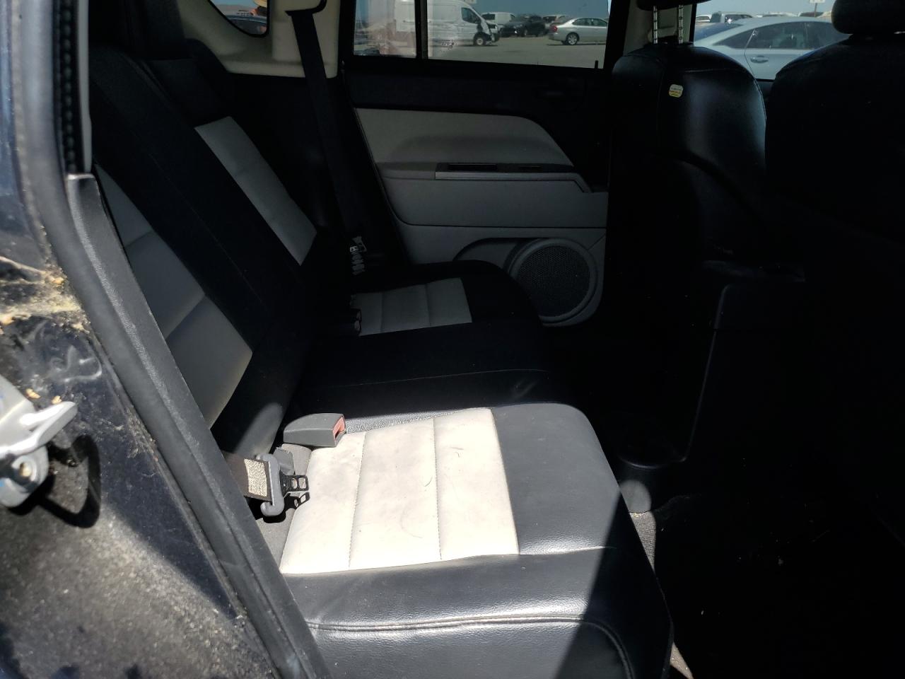 2007 Jeep Compass Limited VIN: 1J8FT57W77D145590 Lot: 69852925