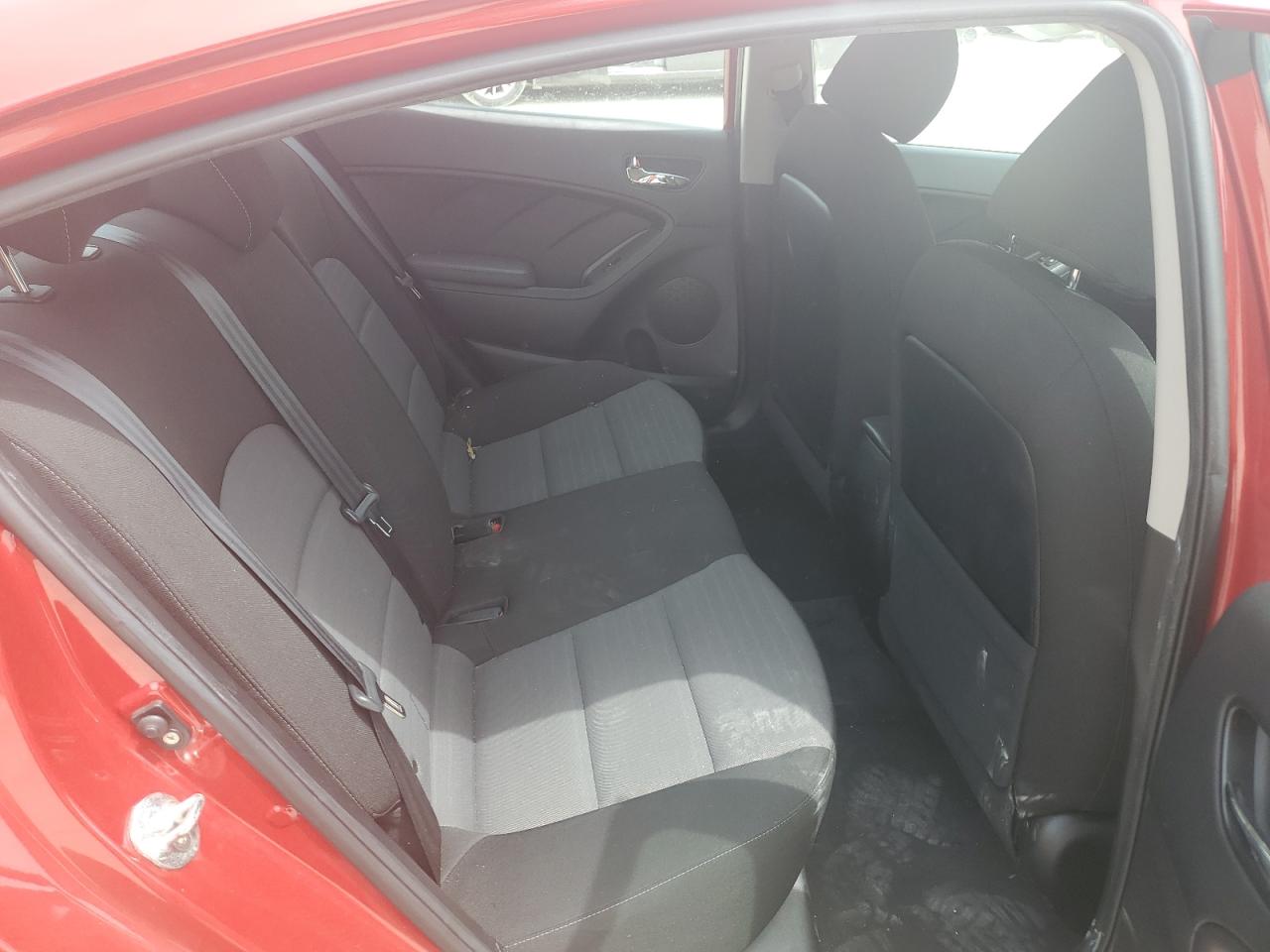 2018 Kia Forte Lx VIN: 3KPFL4A71JE281495 Lot: 70159465