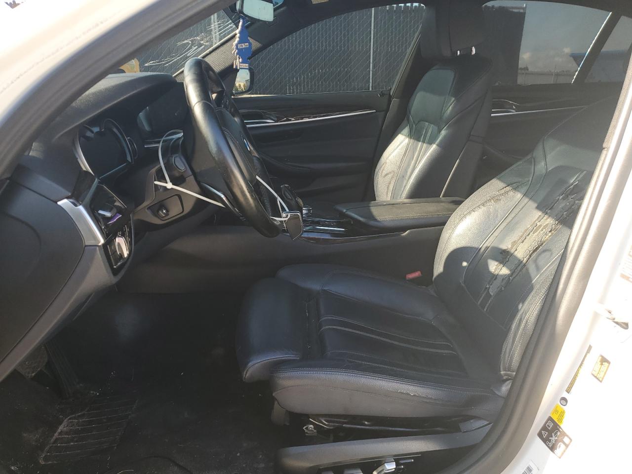 2018 BMW 530 Xi VIN: WBAJA7C51JWA73040 Lot: 69276875
