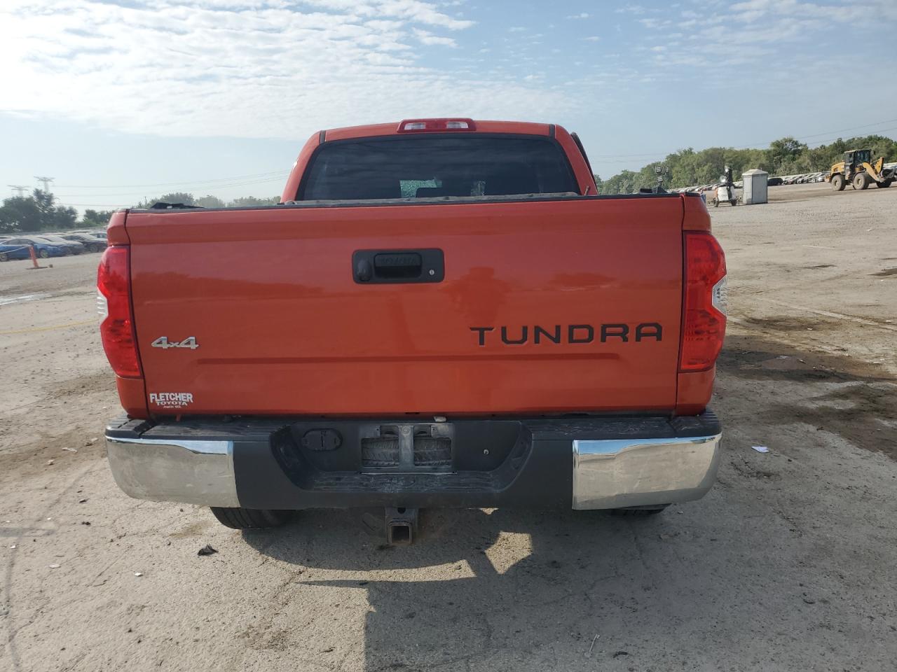 2018 Toyota Tundra Crewmax Sr5 VIN: 5TFDW5F14JX712744 Lot: 68519105