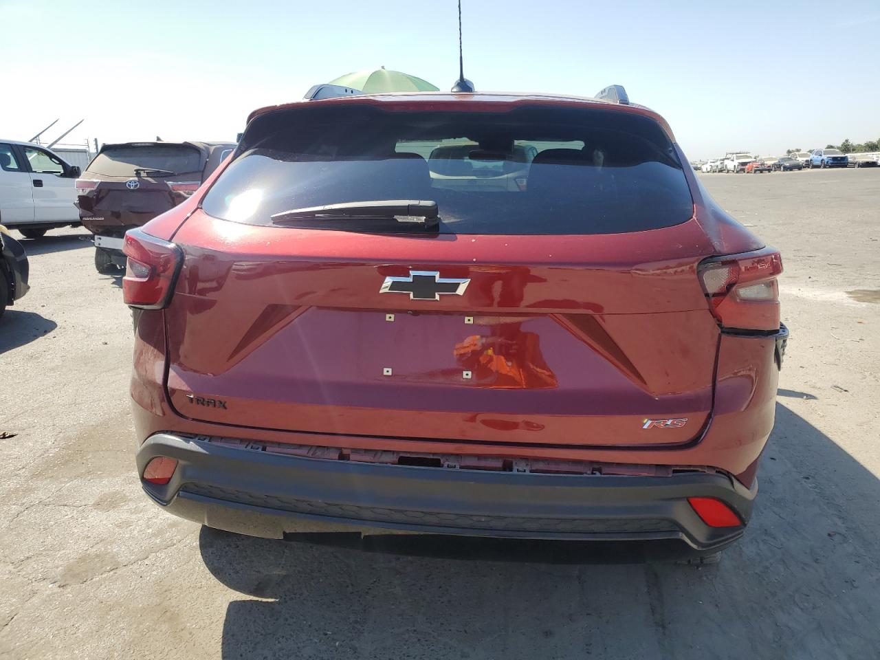 2024 Chevrolet Trax 2Rs VIN: KL77LJE24RC027569 Lot: 70212345