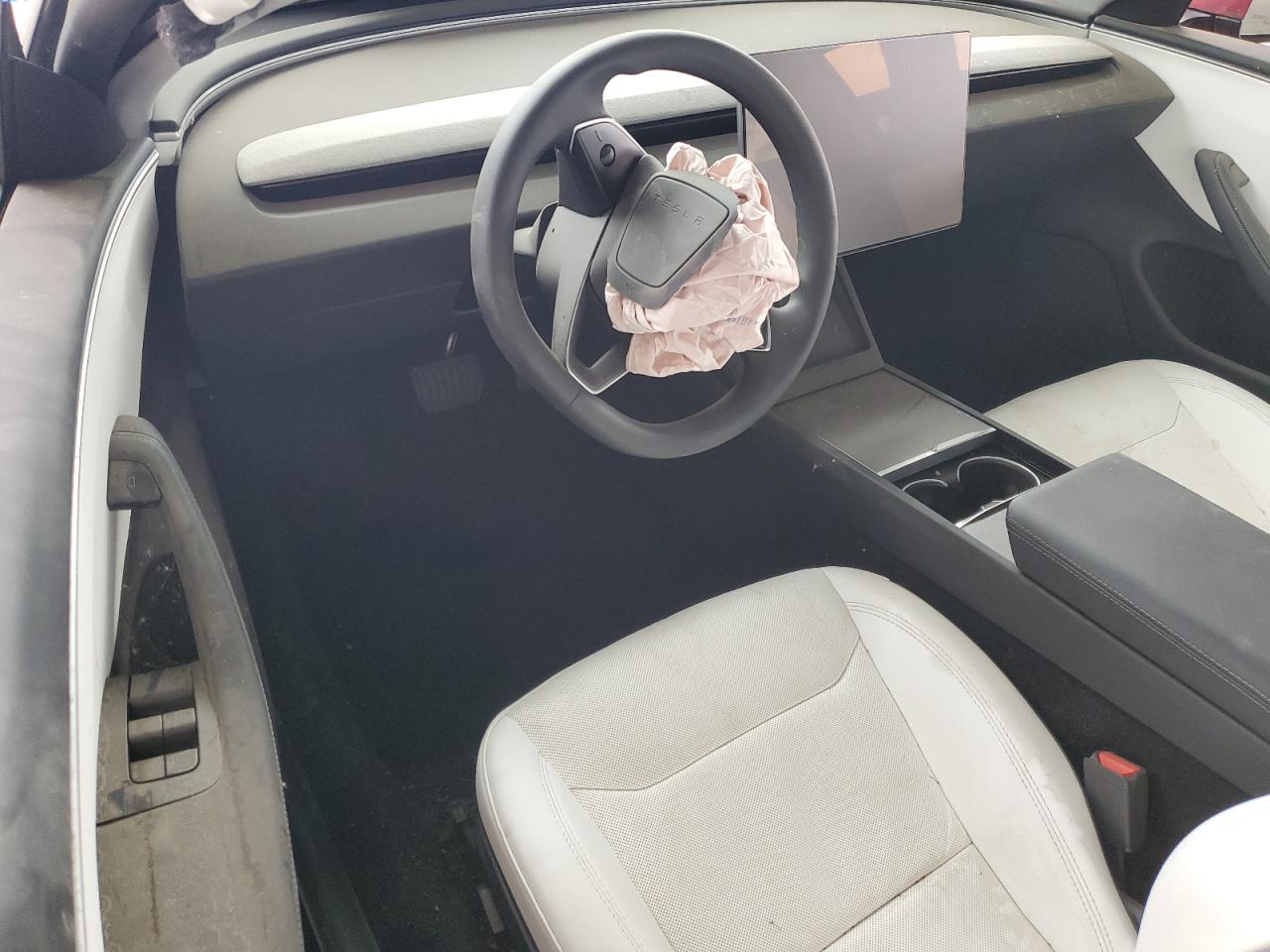 2024 Tesla Model 3 VIN: 5YJ3E1EA0RF826688 Lot: 67909565