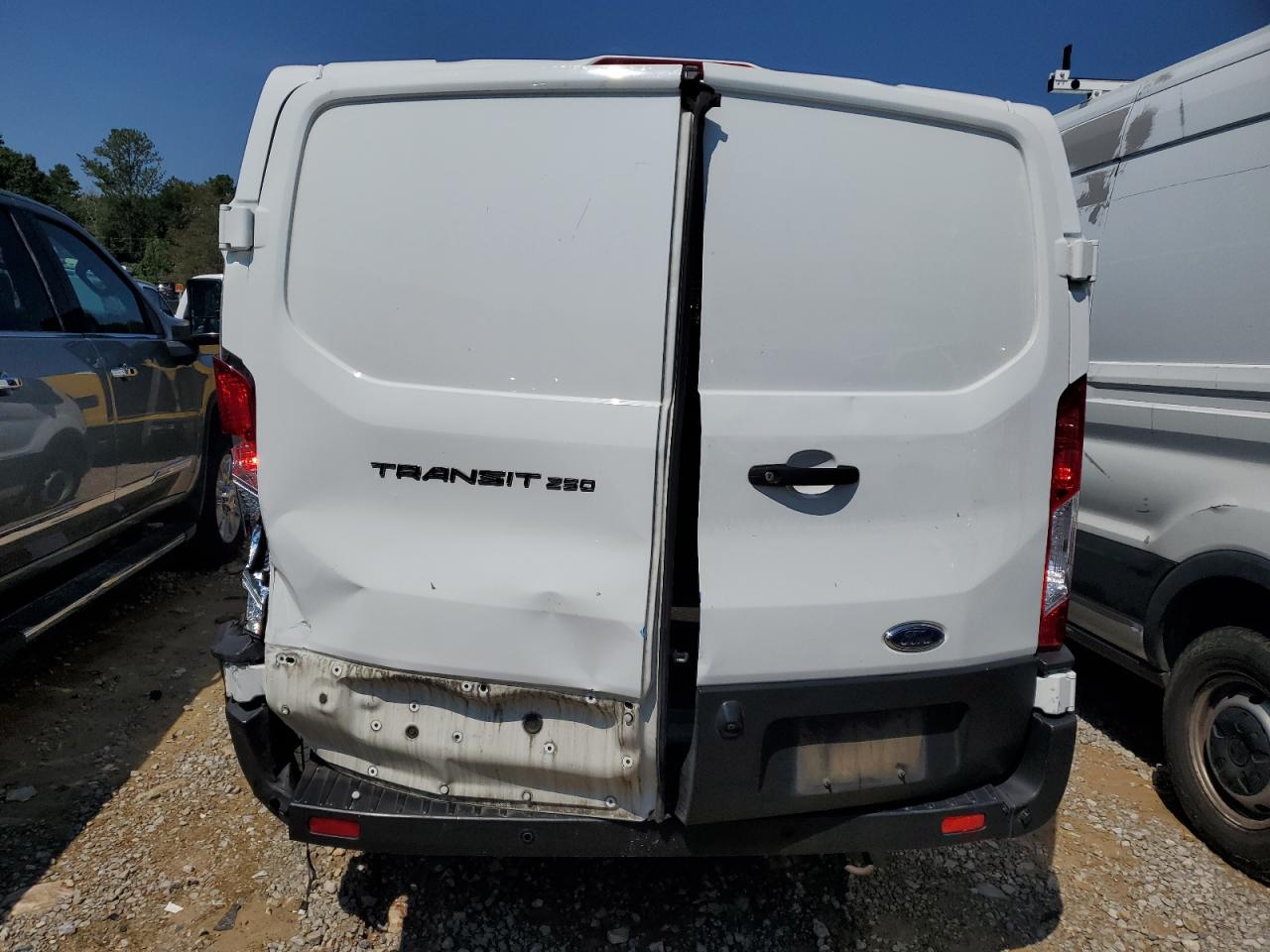 2020 Ford Transit T-250 VIN: 1FTBR1Y89LKB01173 Lot: 68169315