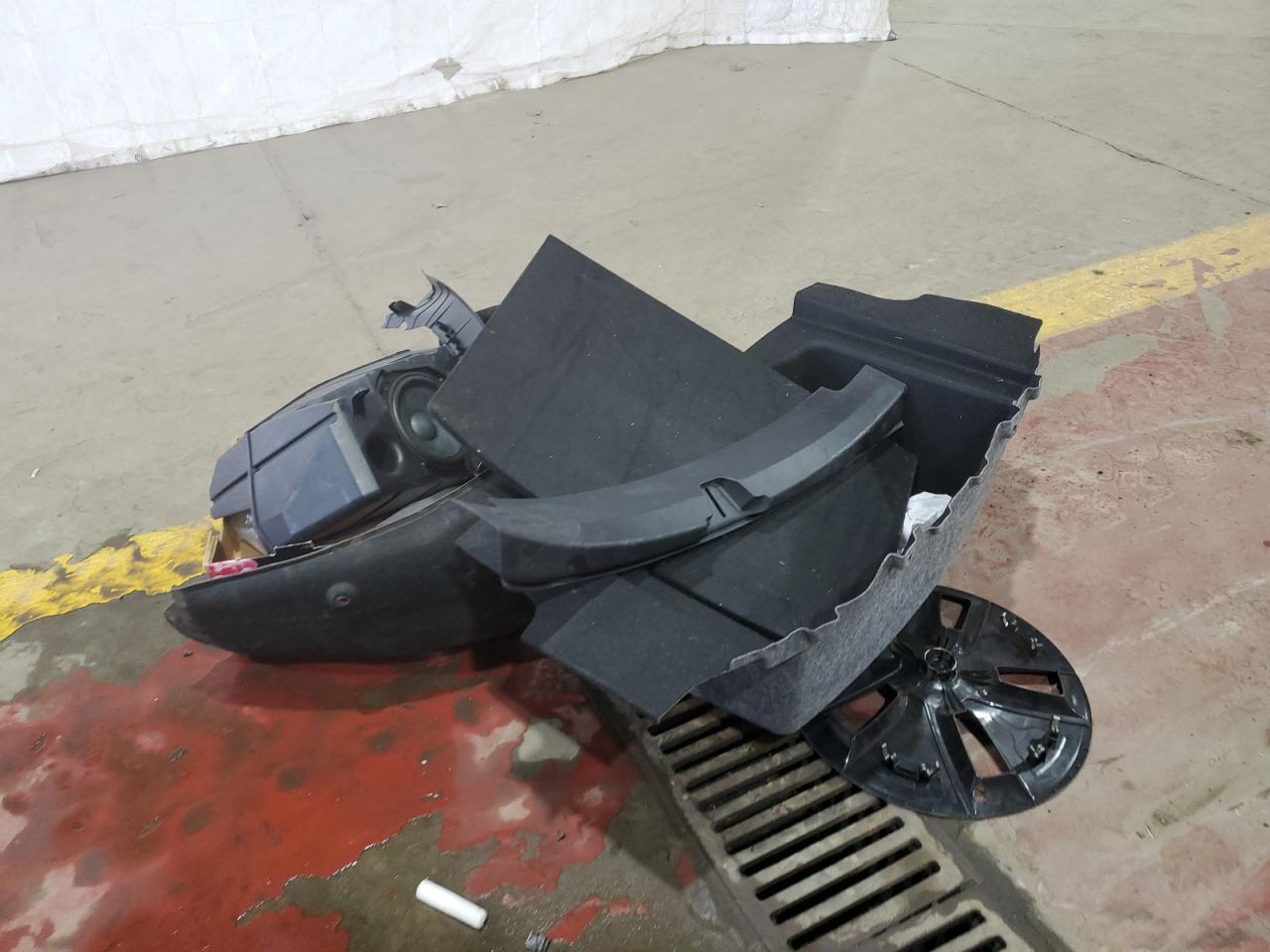 2021 Tesla Model 3 VIN: 5YJ3E1EB9MF047923 Lot: 68418445