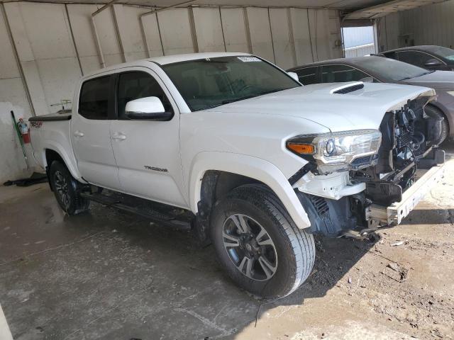  TOYOTA TACOMA 2018 Белы