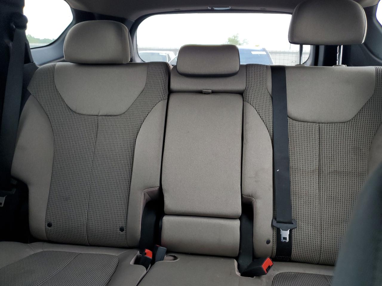 2020 Hyundai Santa Fe Sel VIN: 5NMS33AD8LH196762 Lot: 67517565