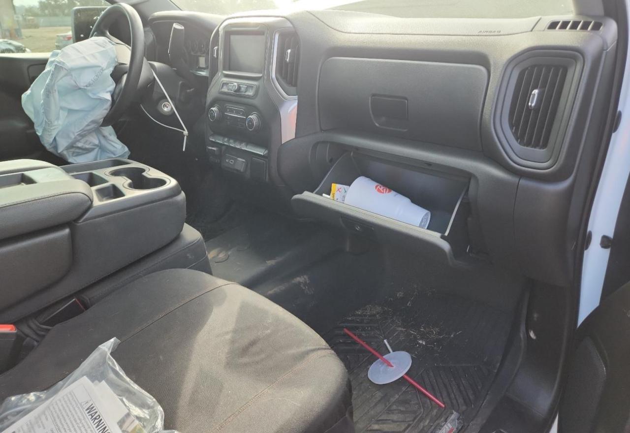 2021 Chevrolet Silverado K1500 Trail Boss Custom VIN: 3GCPYCEF3MG111813 Lot: 70711415