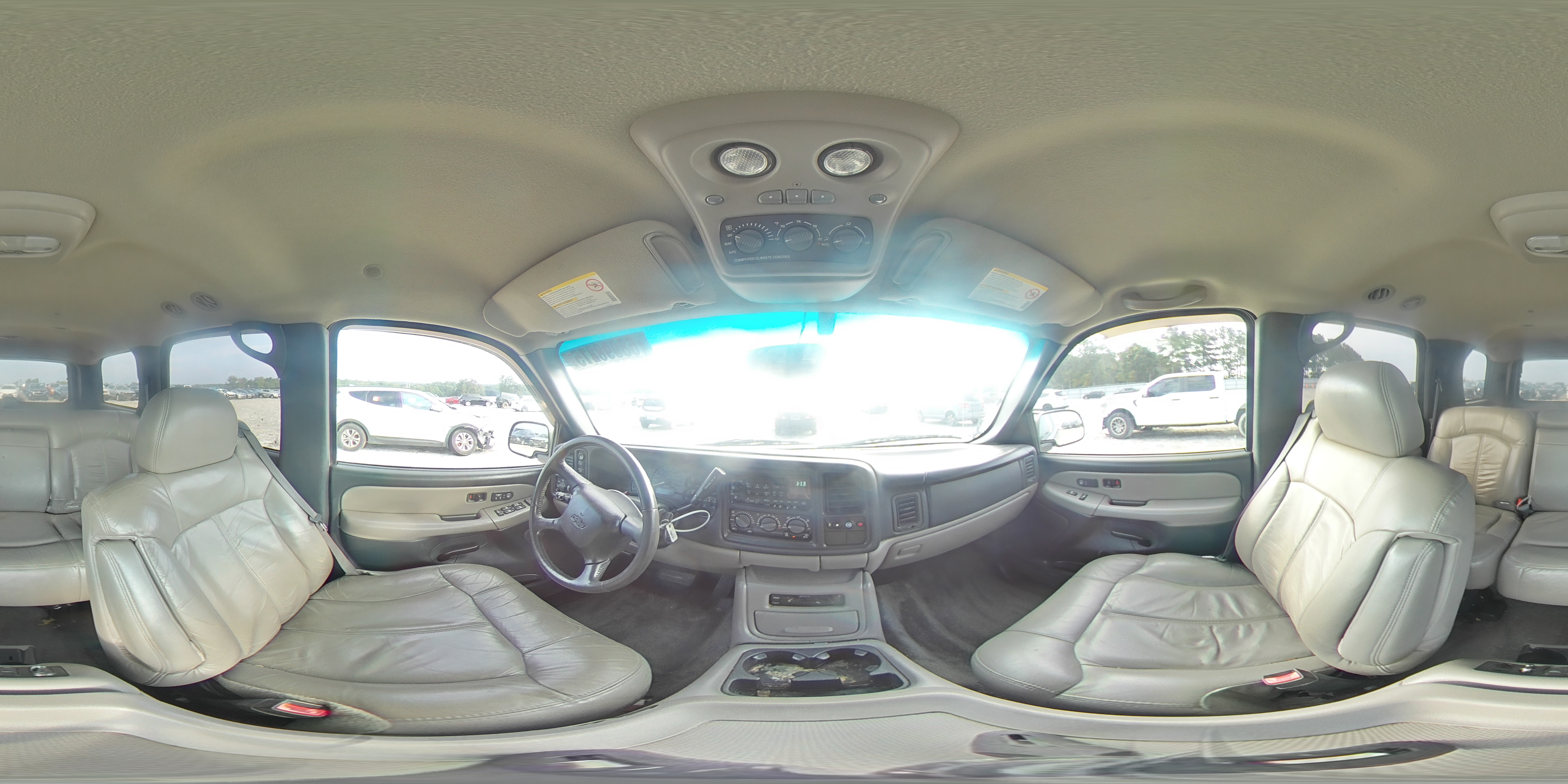 2002 Chevrolet Tahoe K1500 VIN: 1GNEK13Z62J130109 Lot: 68418475