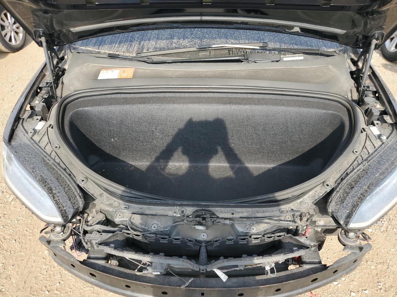 5YJXCBE42JF091904 2018 Tesla Model X