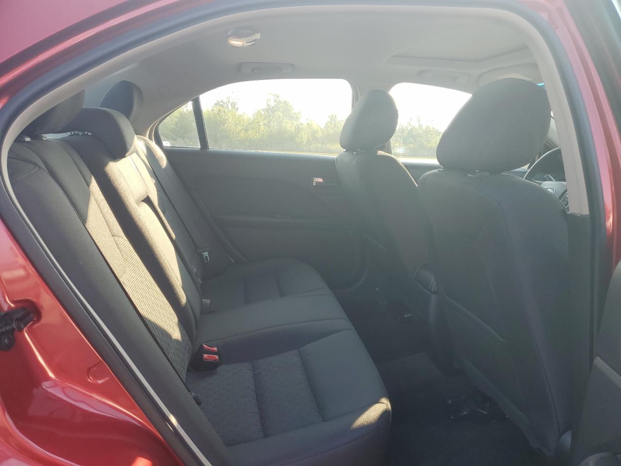 2011 Ford Fusion Se VIN: 3FAHP0HG9BR220293 Lot: 68871475