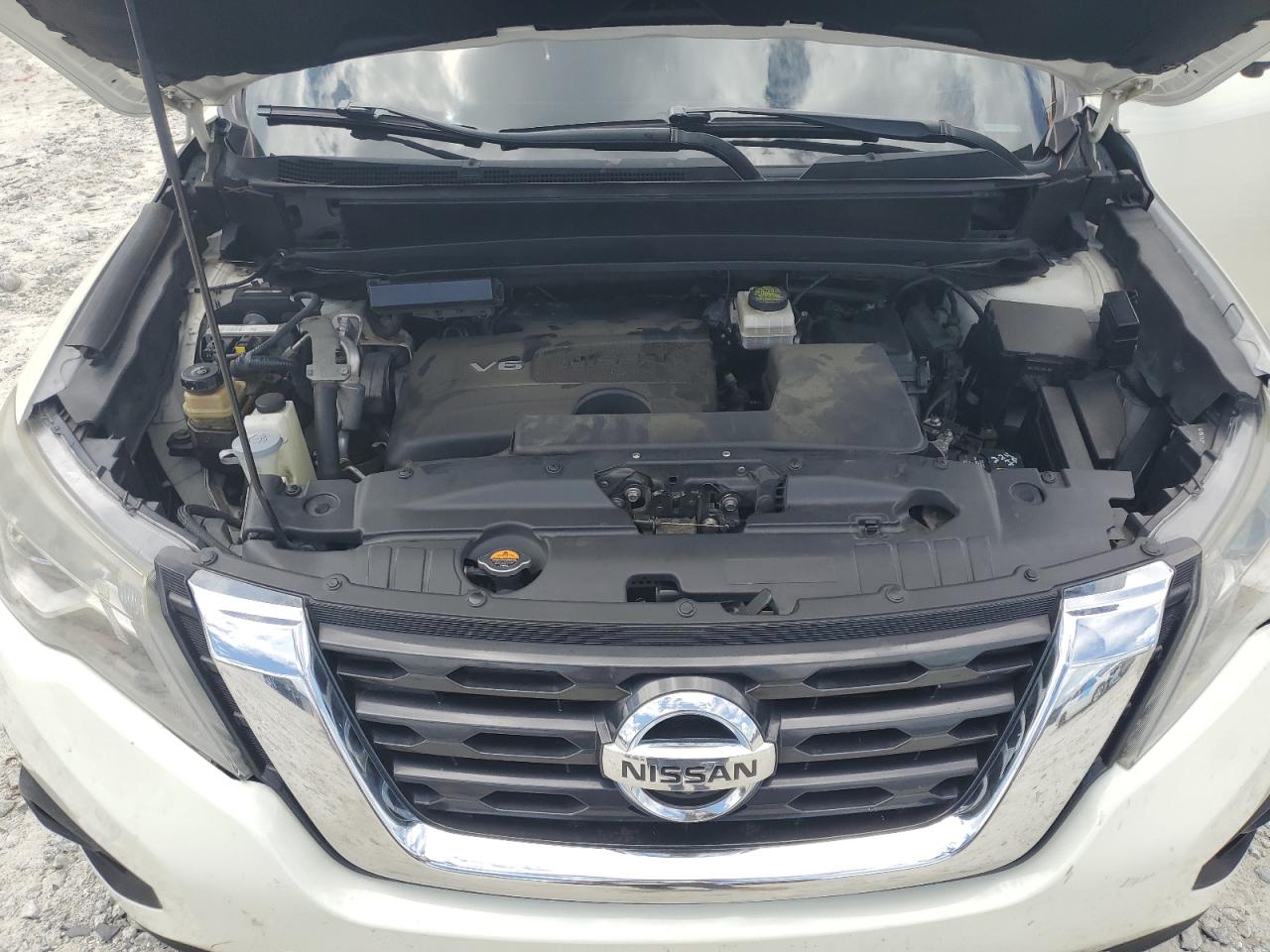 2017 Nissan Pathfinder S VIN: 5N1DR2MM0HC643034 Lot: 68750555