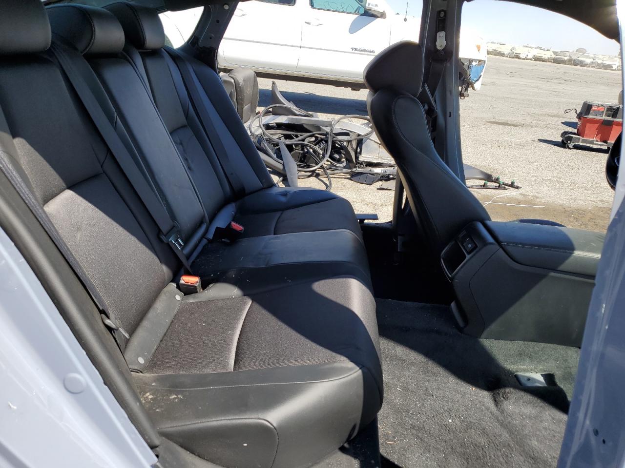 2022 Honda Accord Sport VIN: 1HGCV1F32NA015978 Lot: 70940685