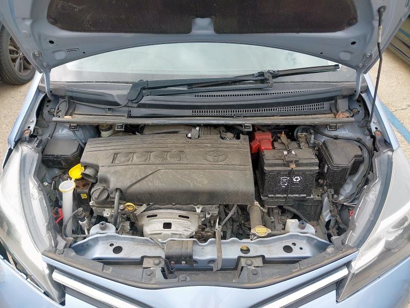 2016 TOYOTA YARIS ICON