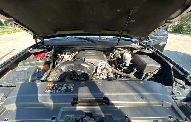 Parquets GMC YUKON 2014 Czarny