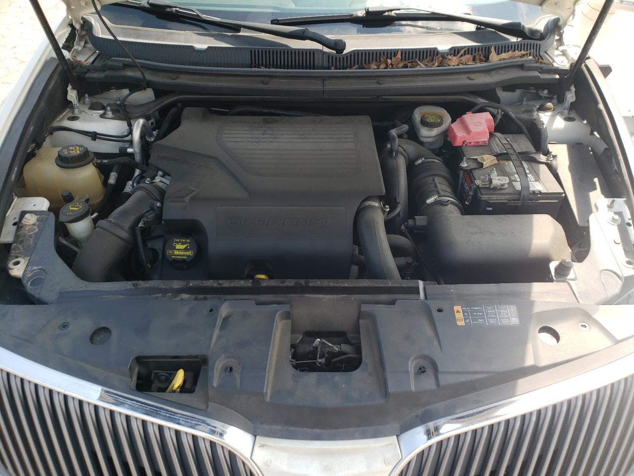 2013 Lincoln Mkt VIN: 2LMHJ5ATXDBL53727 Lot: 68845165