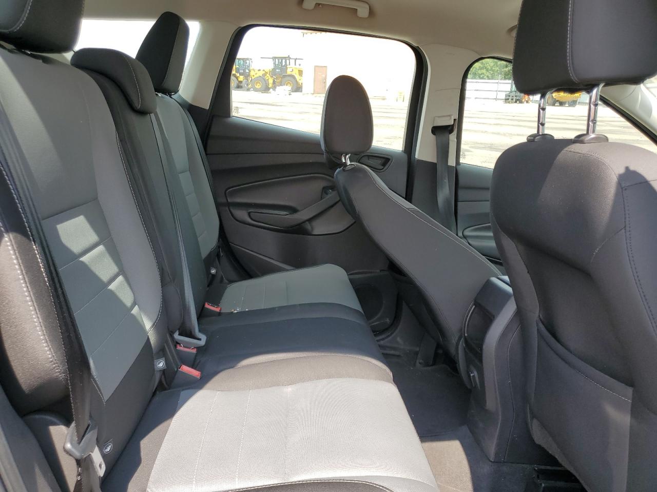 2017 Ford Escape S VIN: 1FMCU0F71HUB23148 Lot: 68517915