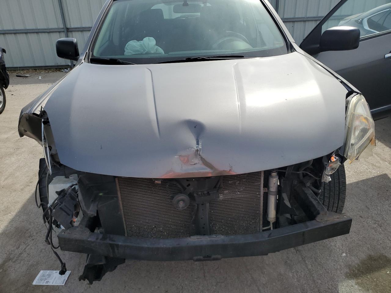 2014 Nissan Rogue Select S VIN: JN8AS5MV7EW716985 Lot: 70478855