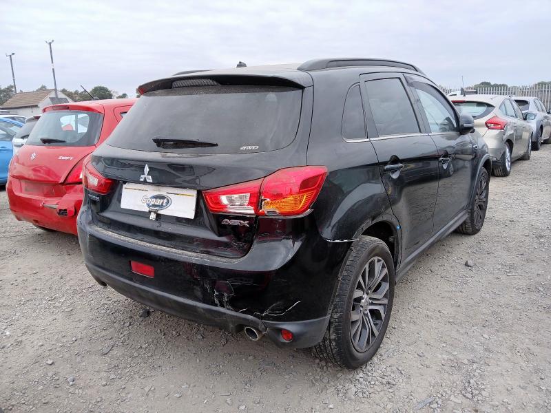 2016 MITSUBISHI ASX 5