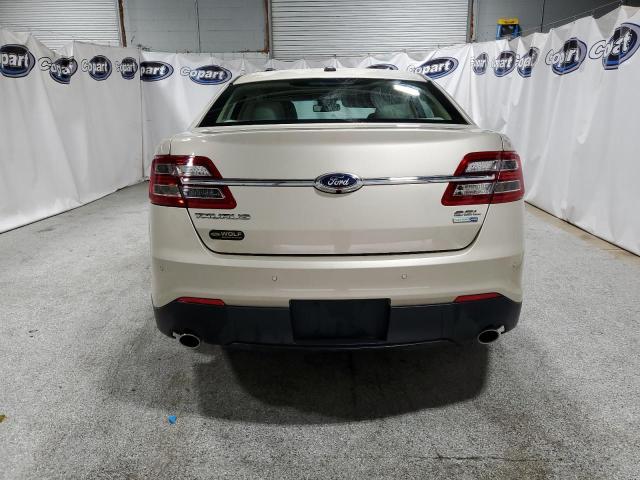 FORD TAURUS 2017 Бежевый