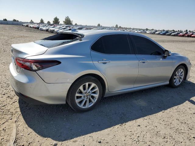  TOYOTA CAMRY 2021 Серебристый