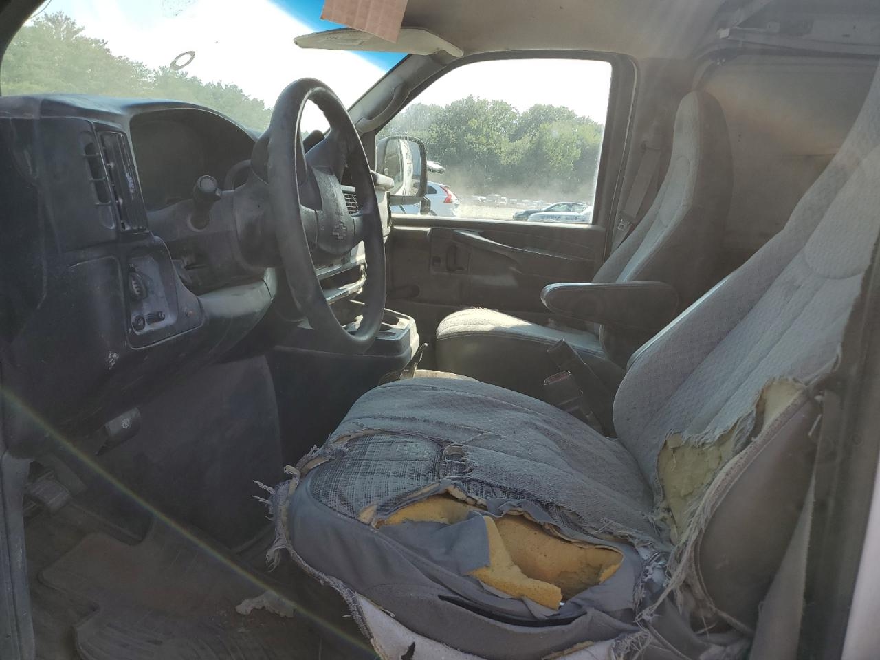 2007 Chev Express Cargo 3500 1 VIN: 1GCHG35UX71172830 Lot: 69090745