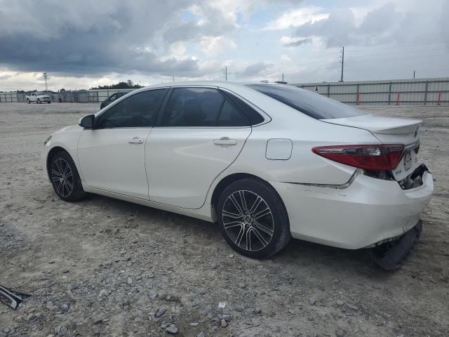  TOYOTA CAMRY 2016 White