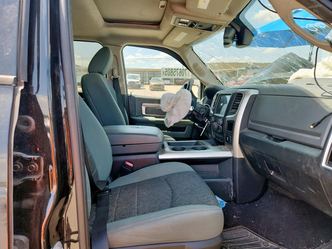 2016 Ram 2500 Slt VIN: 3C6UR5ML8GG264895 Lot: 70675805