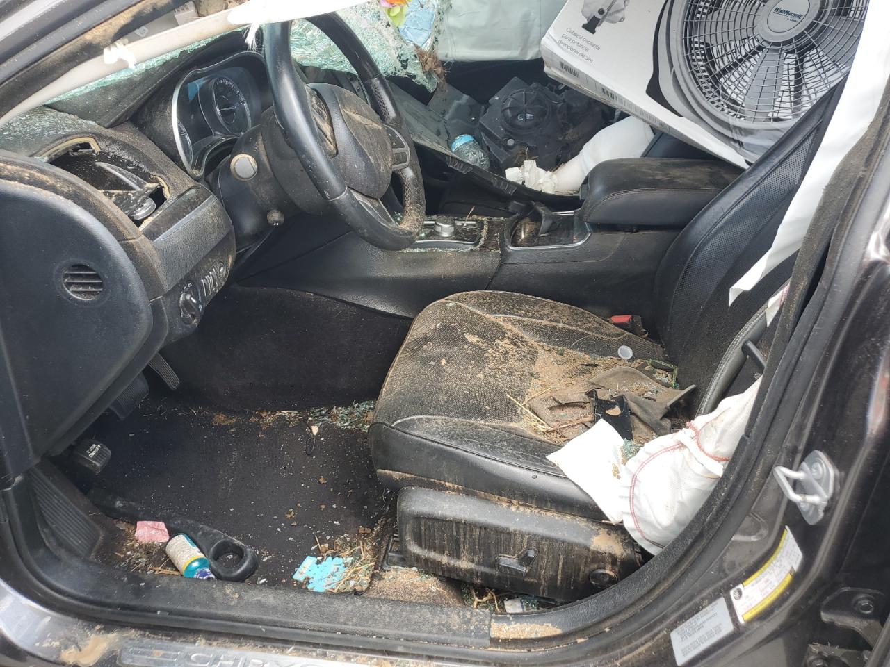 2018 Chrysler 300 Limited VIN: 2C3CCAEG9JH140310 Lot: 68634095