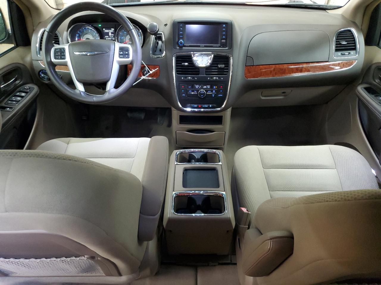 2016 Chrysler Town & Country Touring VIN: 2C4RC1BG8GR263948 Lot: 69130825