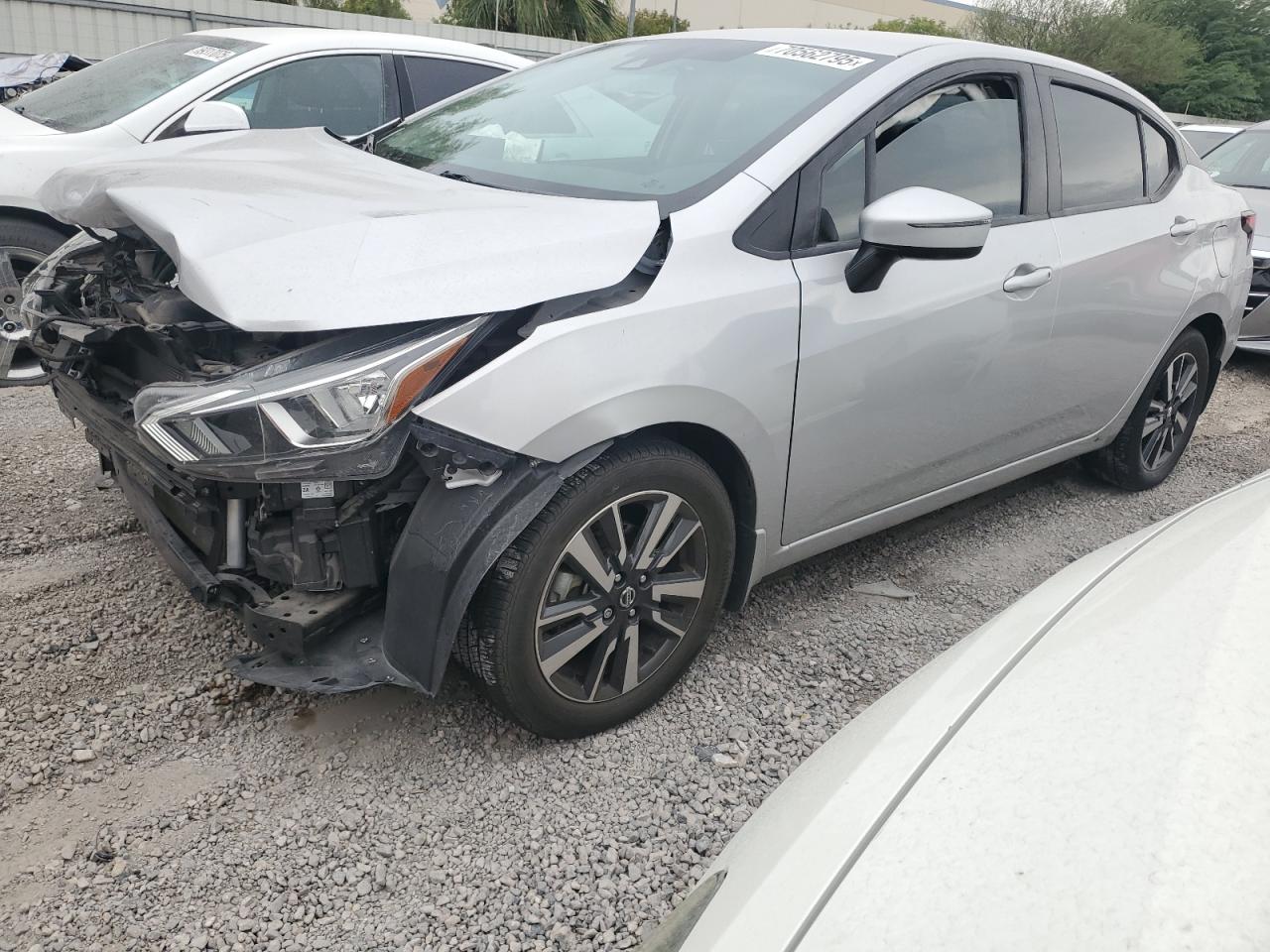 2021 Nissan Versa Sv silver null gas 3N1CN8EV7ML838510 photo #1