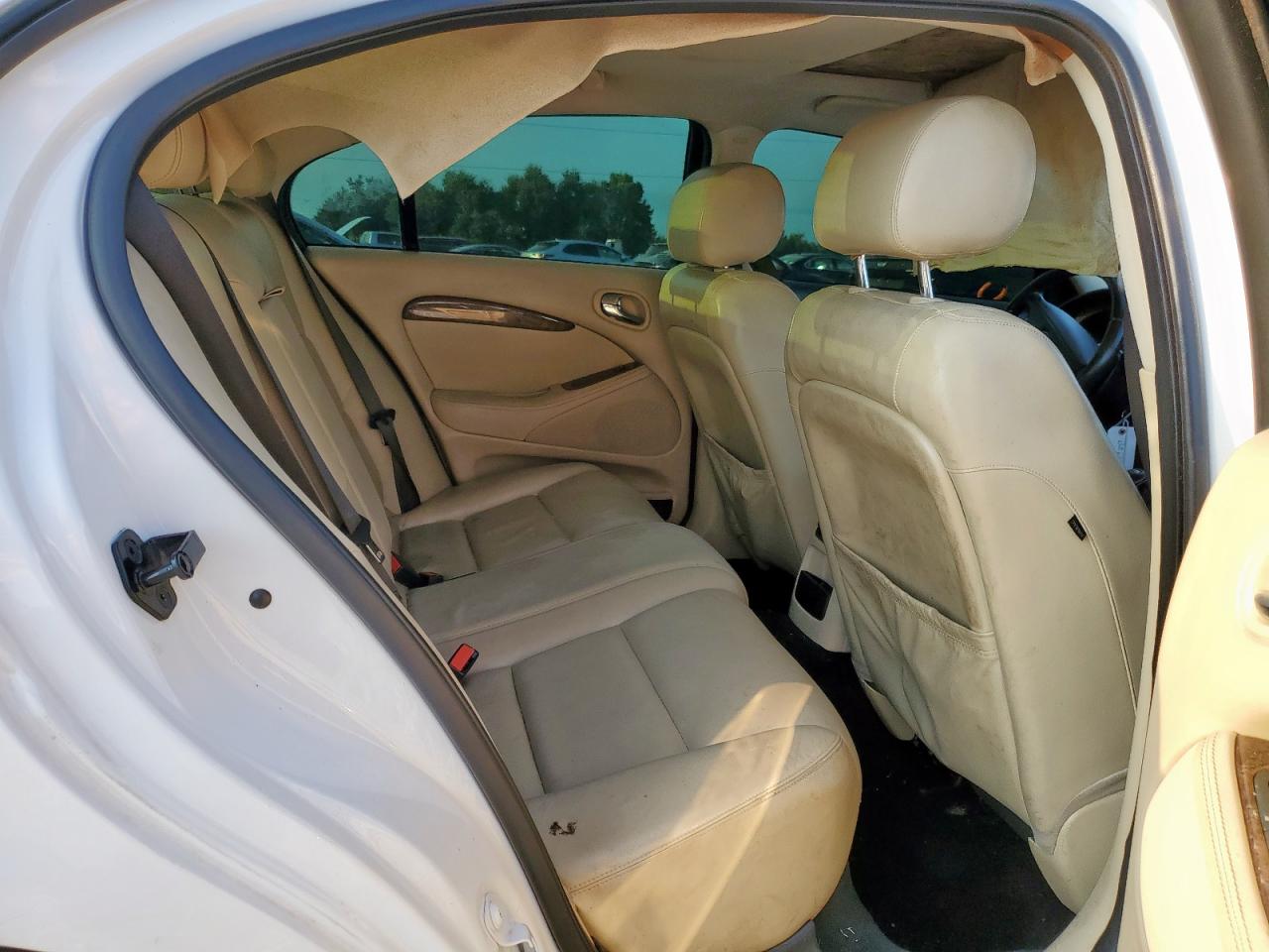 2006 Jaguar S-Type R VIN: SAJWA03C961N70600 Lot: 70535585