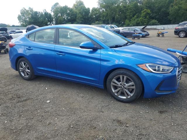  HYUNDAI ELANTRA 2017 Синий