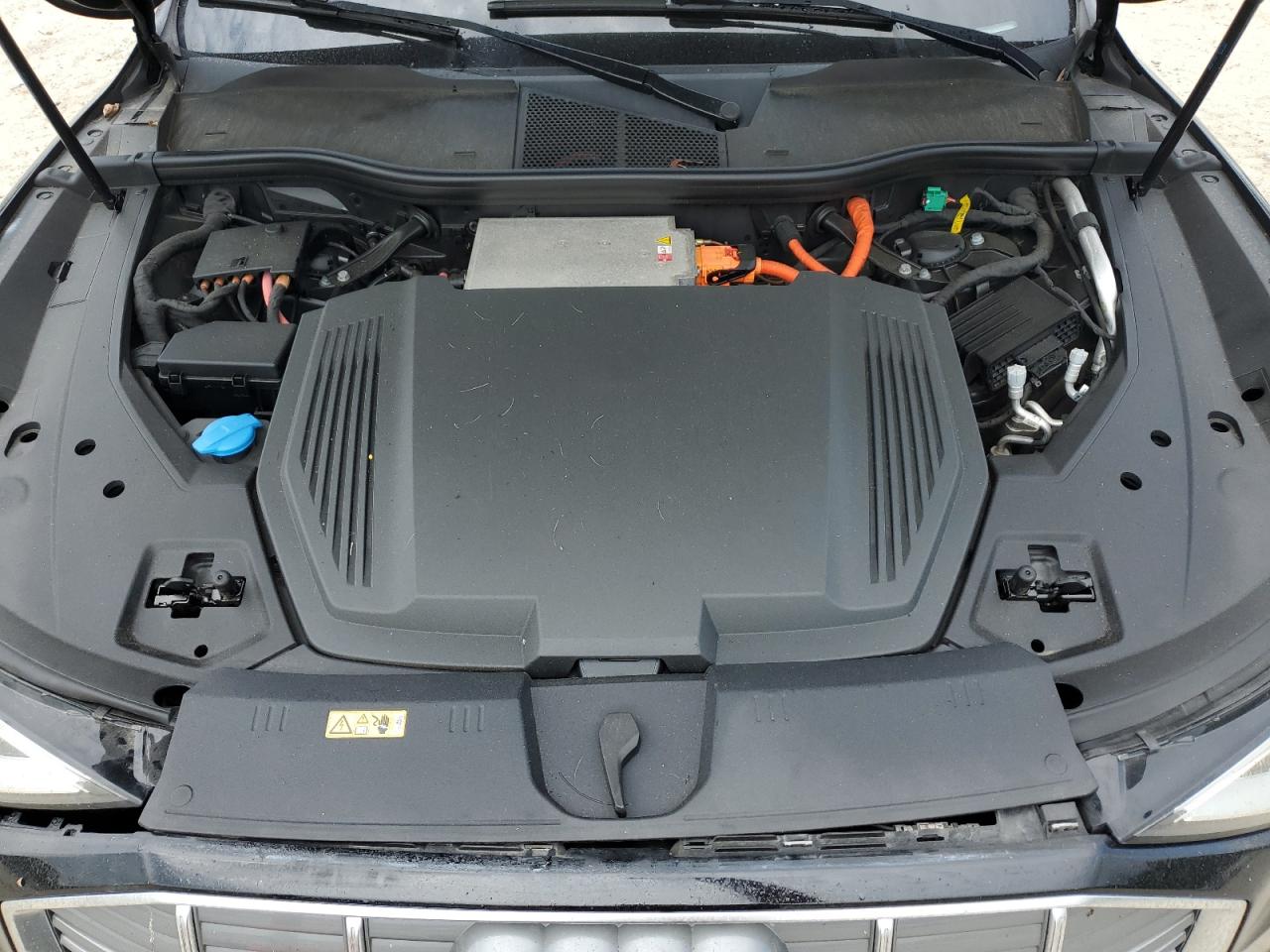 2019 Audi E-Tron Premium Plus VIN: WA1LAAGE6KB008803 Lot: 68164905