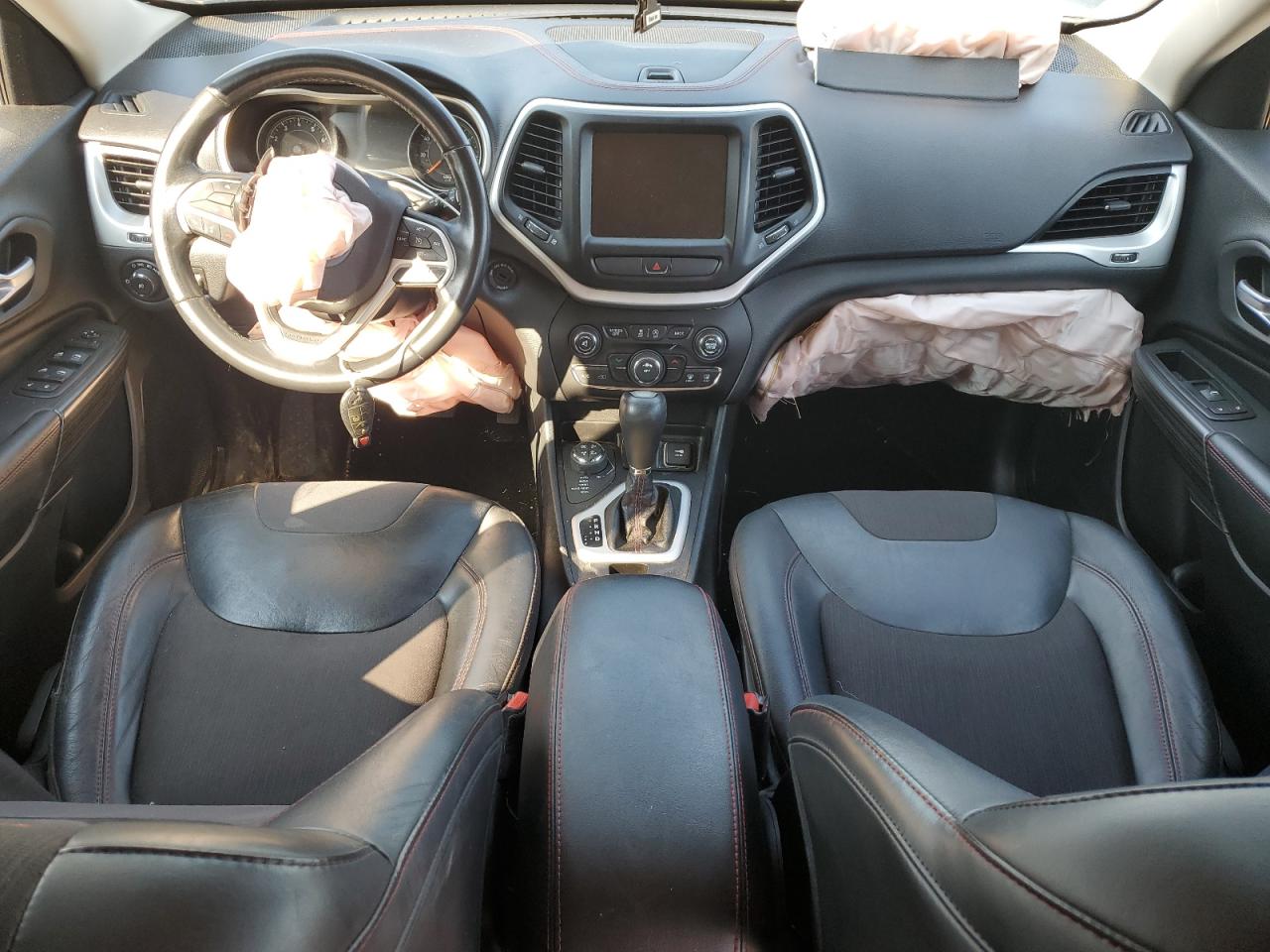 2015 Jeep Cherokee Trailhawk VIN: 1C4PJMBSXFW717450 Lot: 69191155