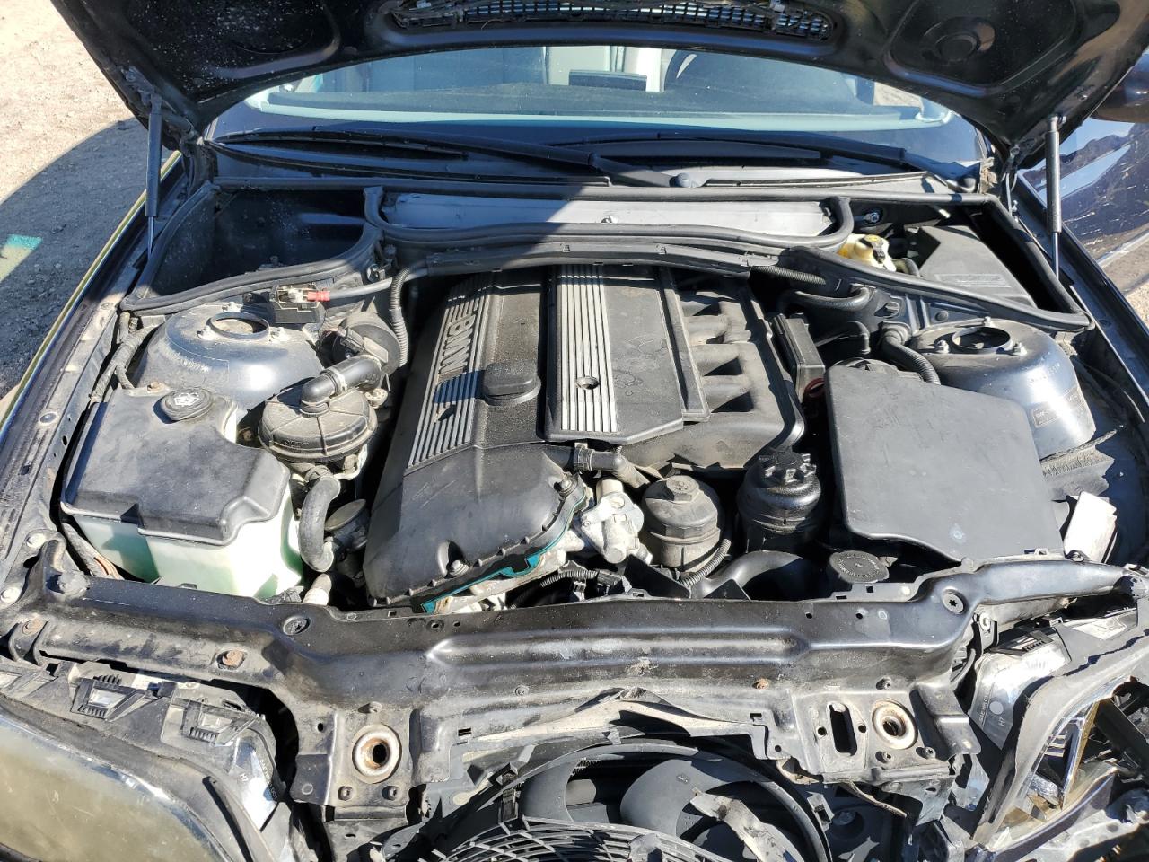 2005 BMW 325 I VIN: WBAEV33455KW18771 Lot: 70276845