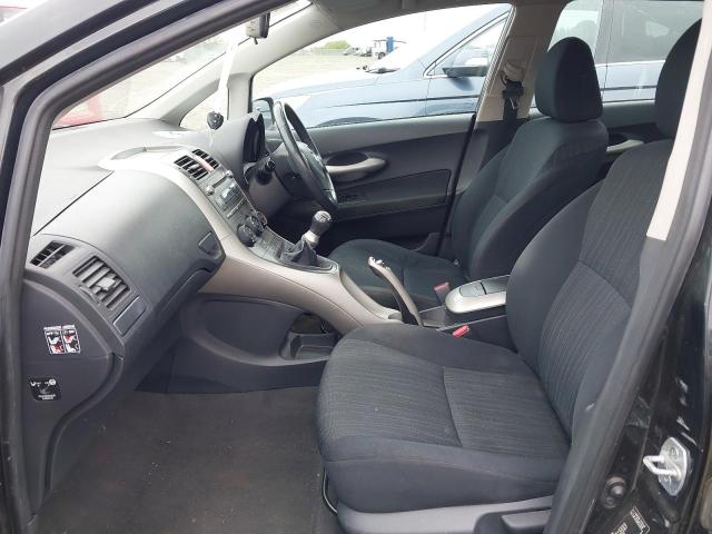 2007 TOYOTA AURIS T3 V
