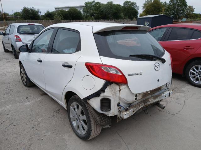 2014 MAZDA 2 SE
