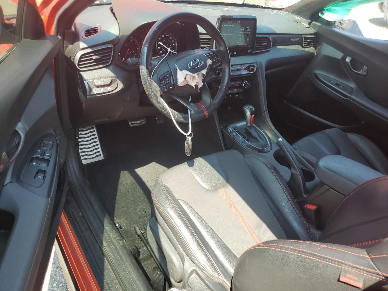 2020 Hyundai Veloster Turbo VIN: KMHTH6AB2LU030943 Lot: 70185085