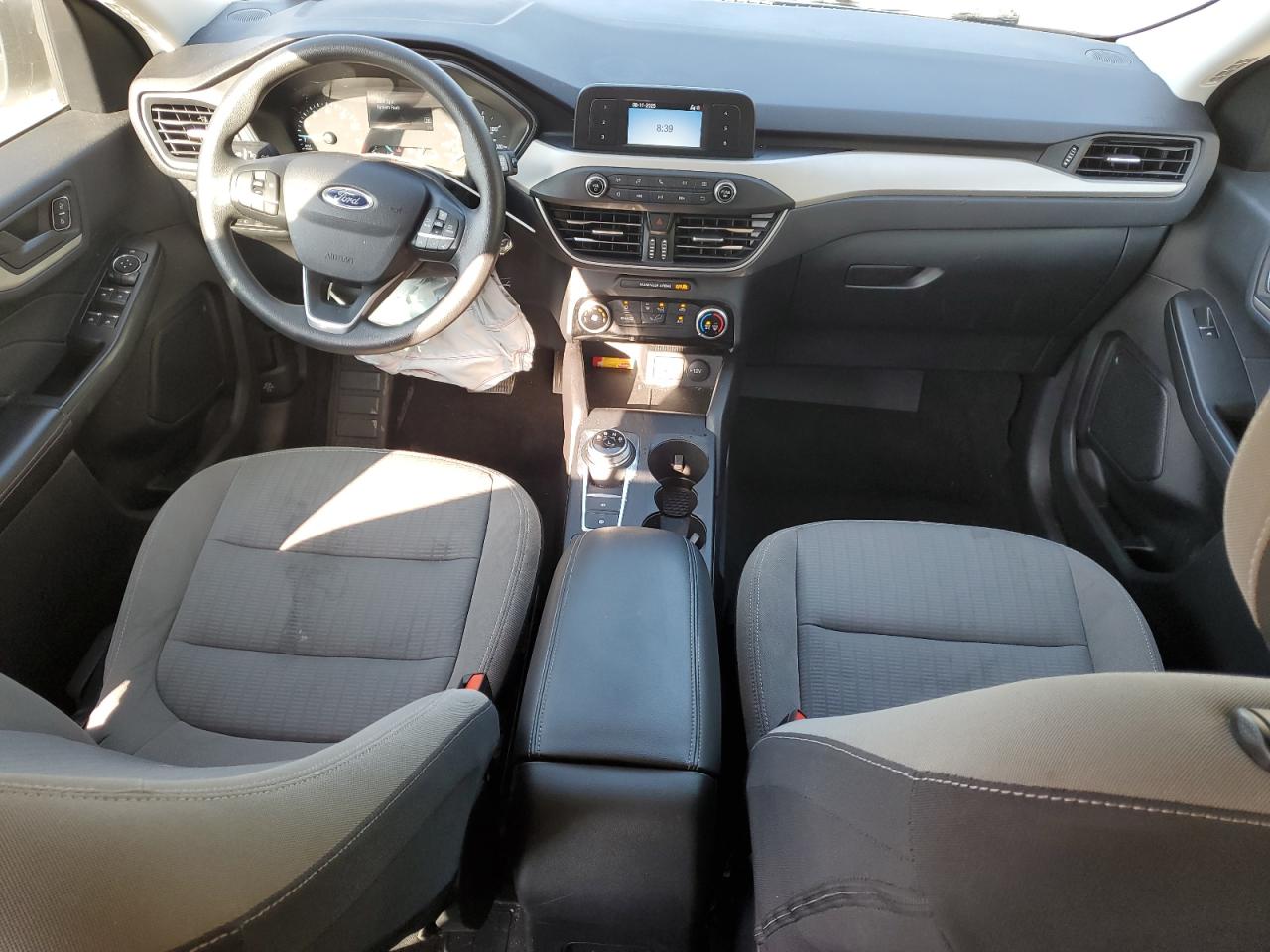 2022 Ford Escape S VIN: 1FMCU9F61NUA01090 Lot: 66964405