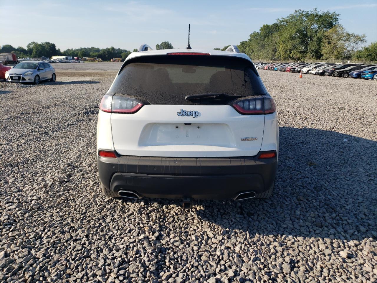 2019 Jeep Cherokee Latitude Plus VIN: 1C4PJLLX5KD123360 Lot: 67939465