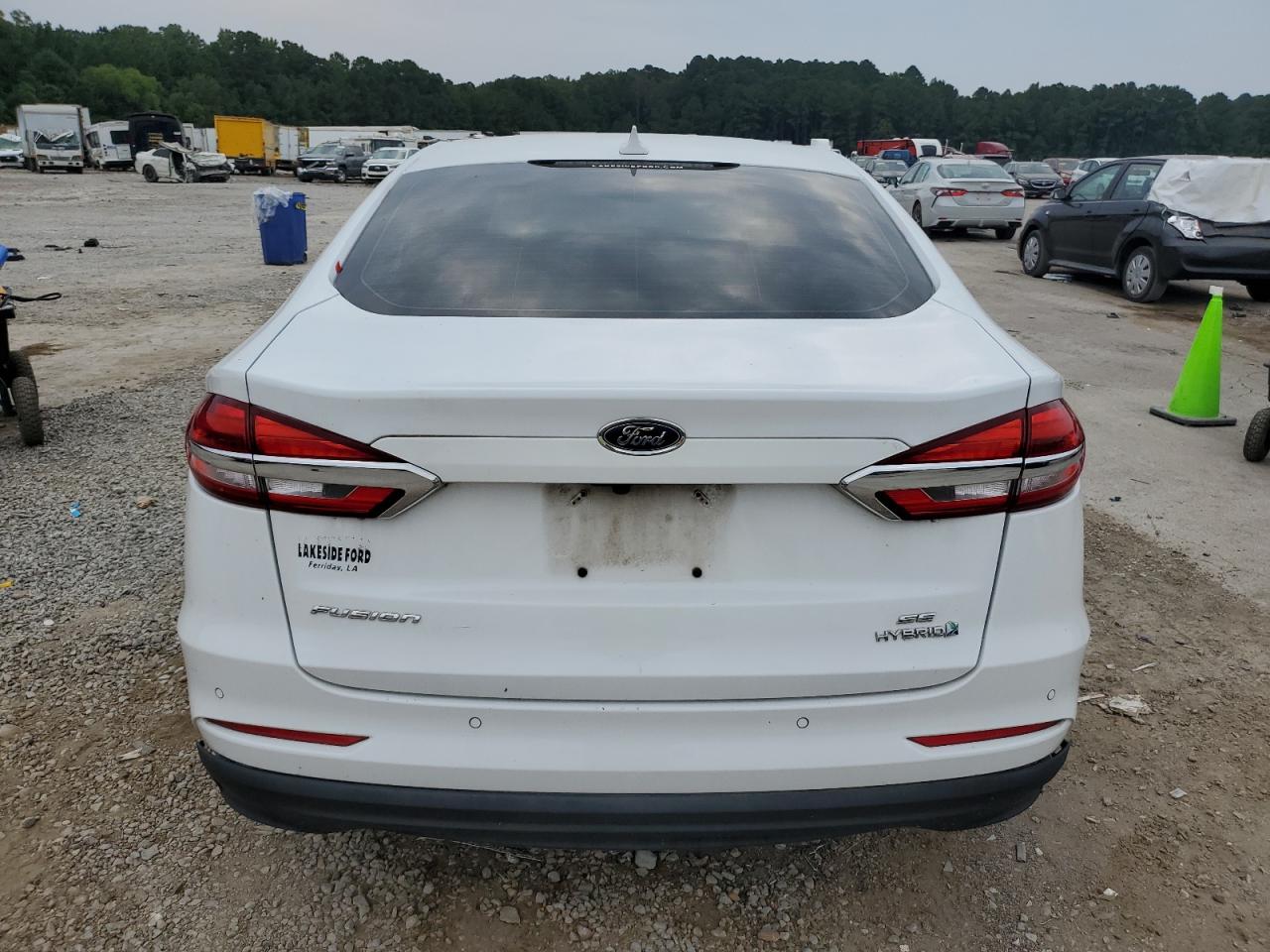2019 Ford Fusion Se VIN: 3FA6P0LU8KR242001 Lot: 70645875
