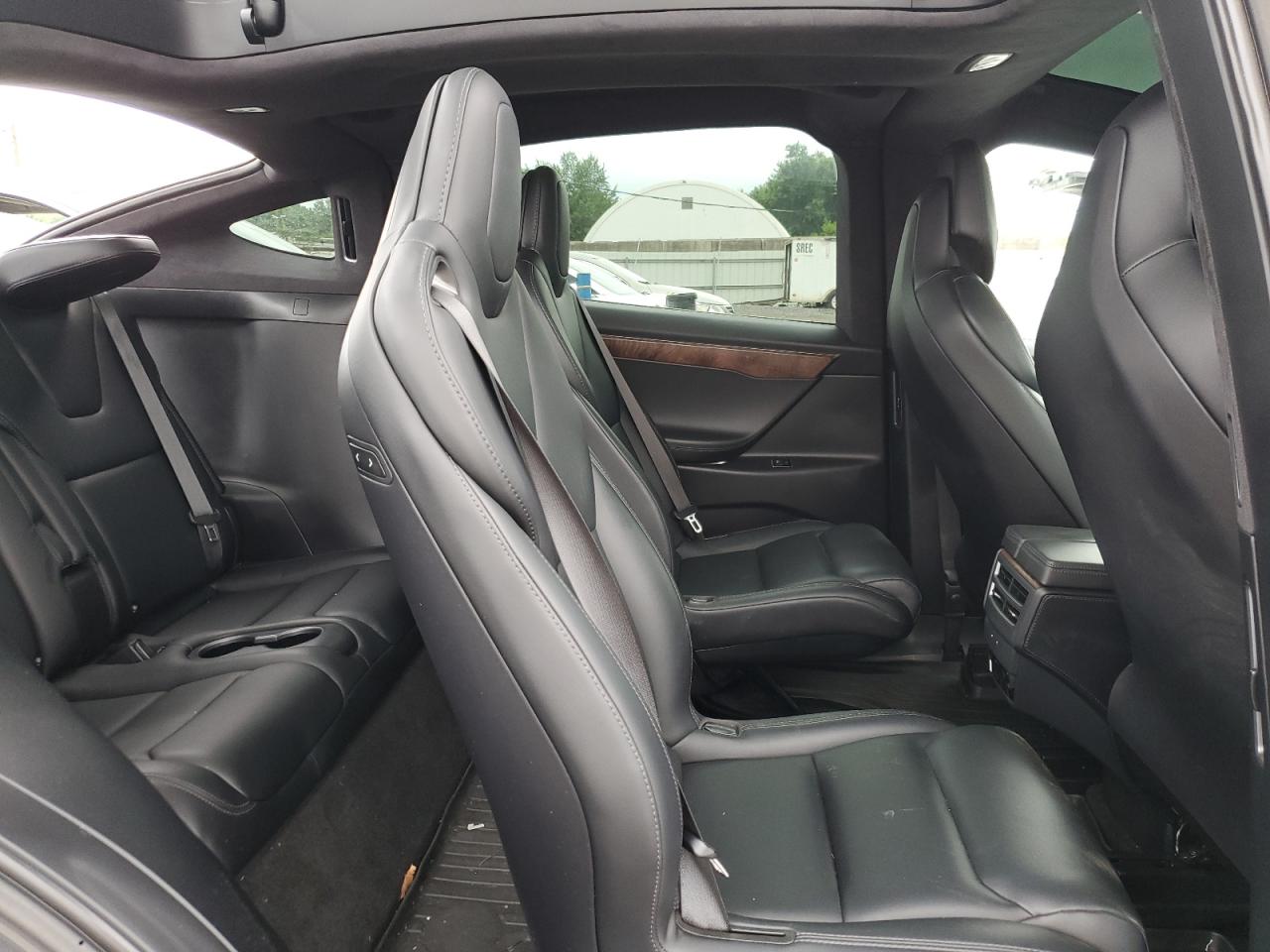 2018 Tesla Model X VIN: 5YJXCBE28JF141333 Lot: 67010115