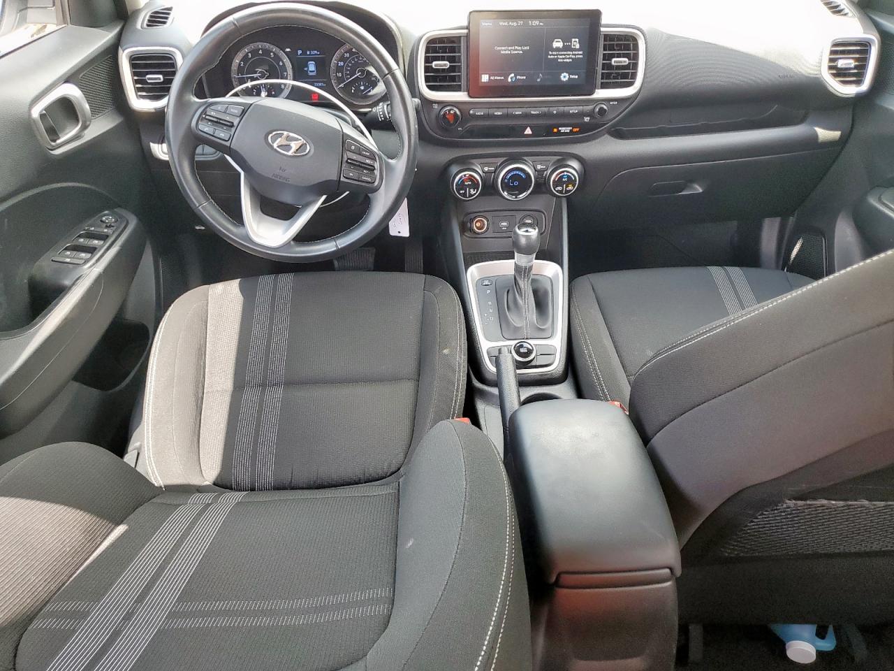 2021 Hyundai Venue Sel VIN: KMHRC8A32MU129549 Lot: 70511075