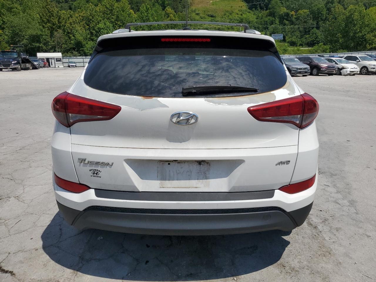 KM8J3CA48GU250888 2016 Hyundai Tucson Limited