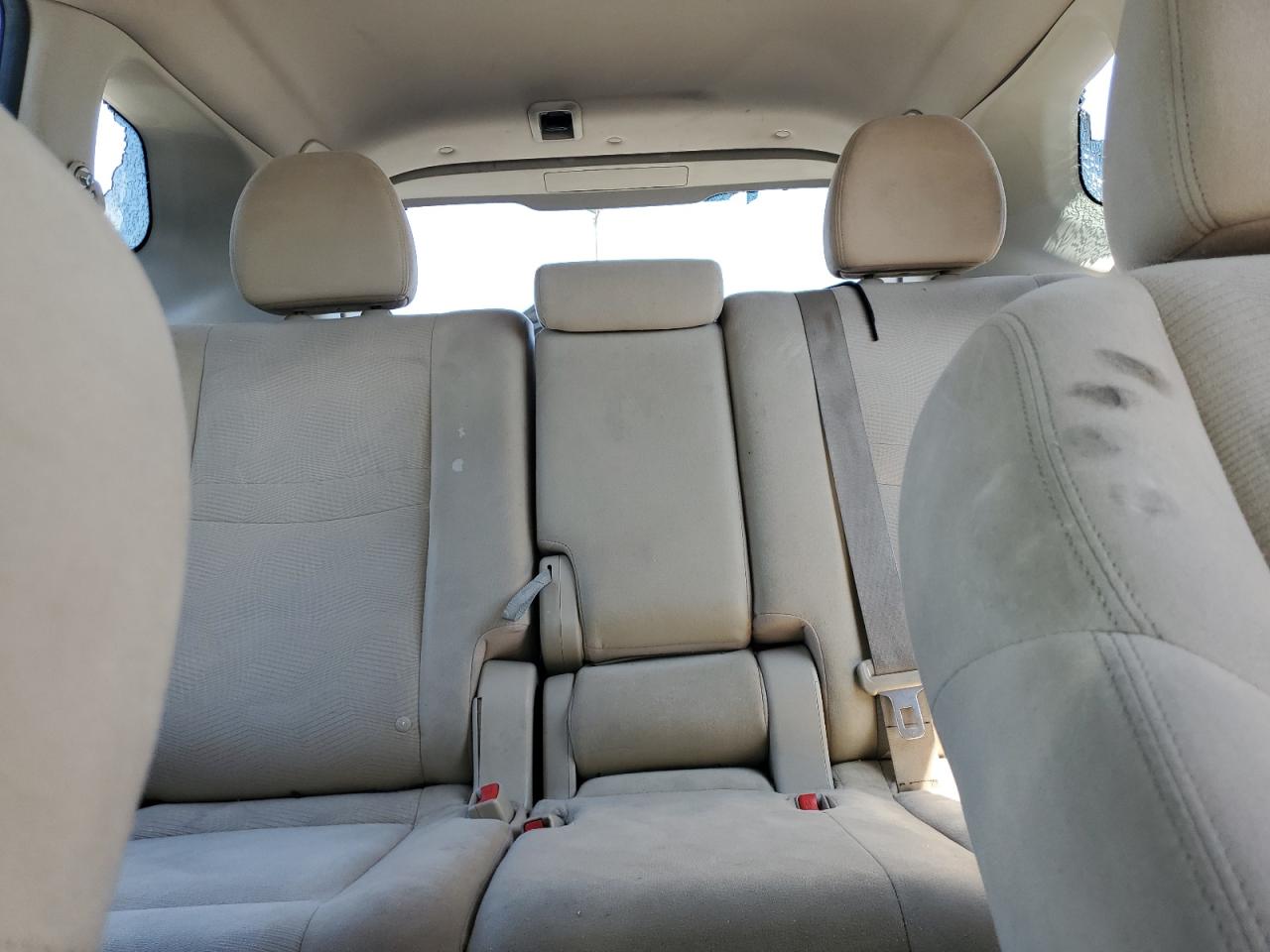 2015 Nissan Rogue S VIN: KNMAT2MVXFP513799 Lot: 69421855