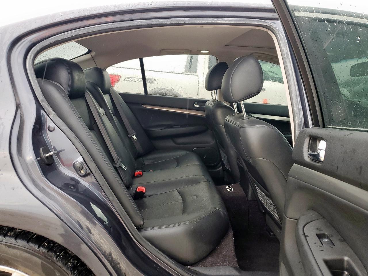 2010 Infiniti G37 Base VIN: JN1CV6AP1AM203098 Lot: 63942355